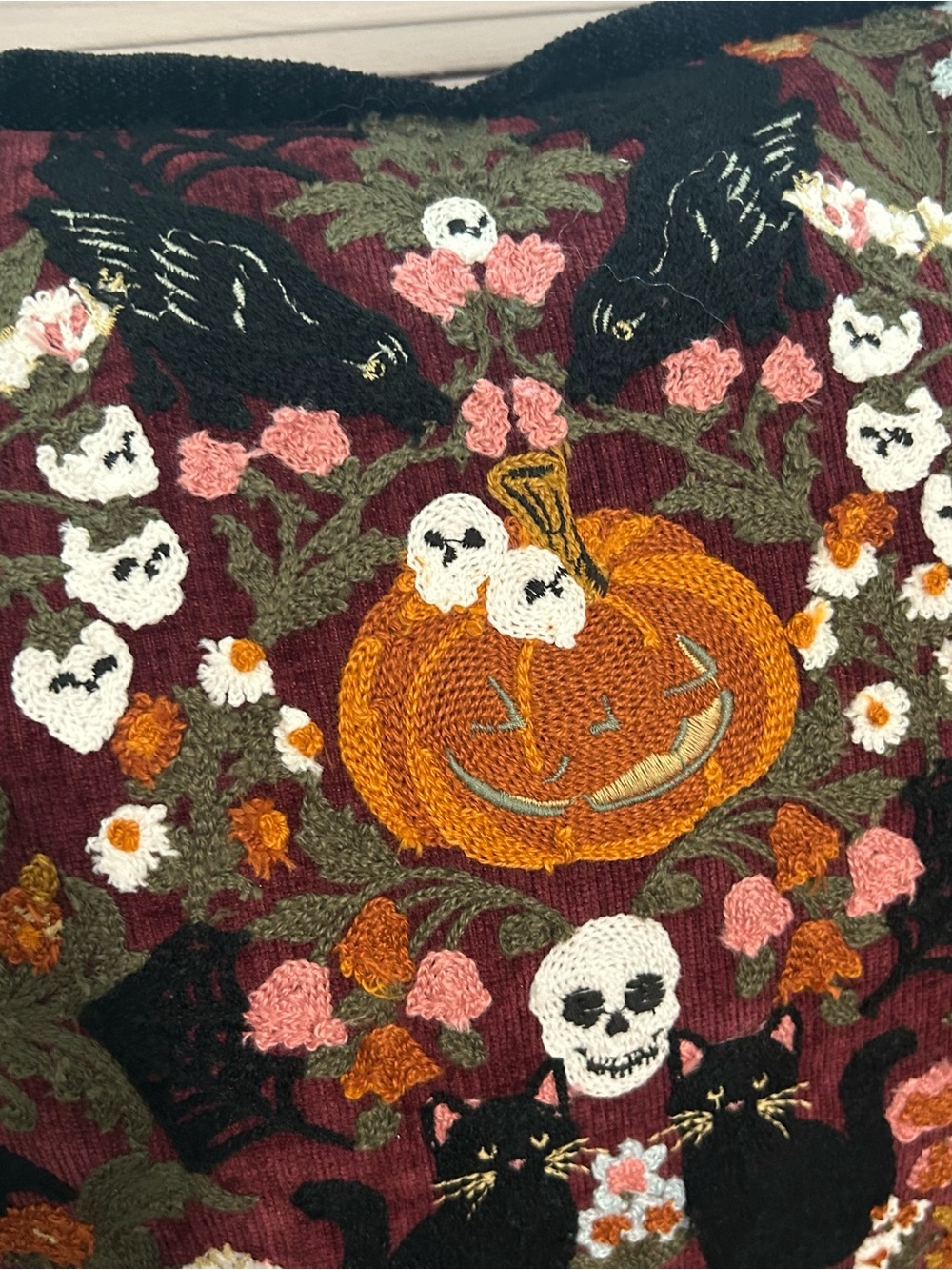 NEW Envouge Halloween Embroidered OnChenille Pumpkin&Cat Decorative Throw Pillow - Picture 2 of 10